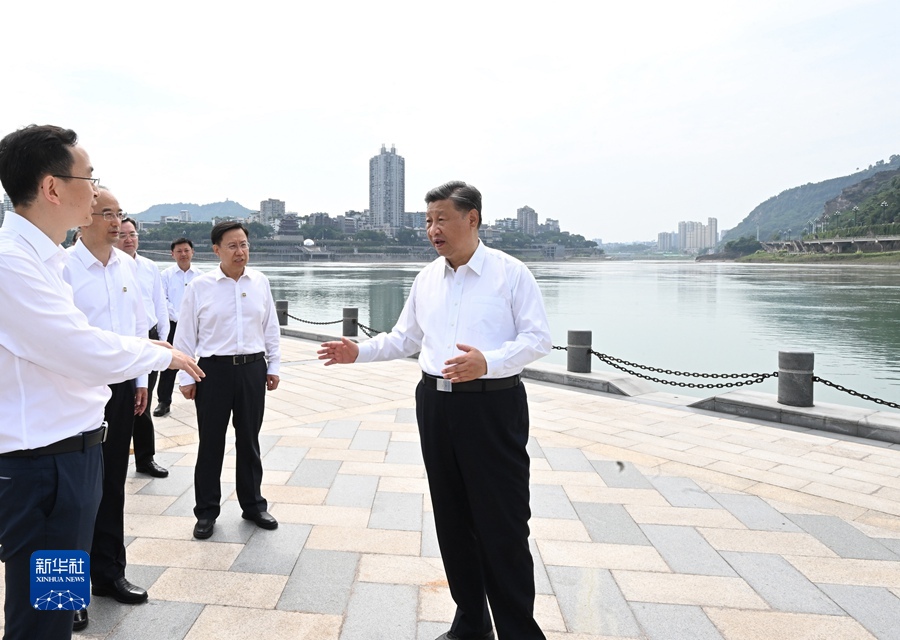 “让人民群众奔着更好的日子去”——习近平总书记考察四川纪实「相关图片」