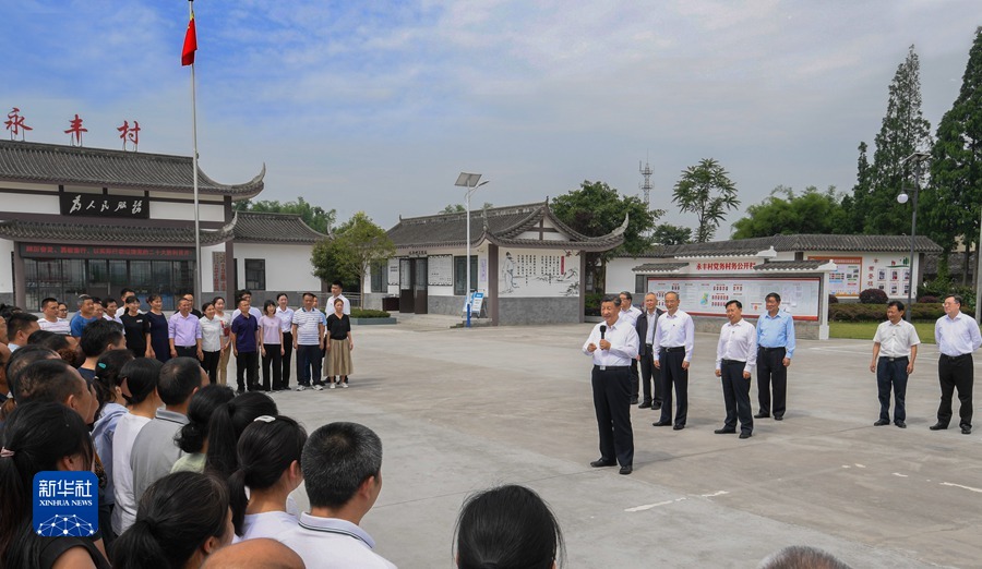 “让人民群众奔着更好的日子去”——习近平总书记考察四川纪实「相关图片」